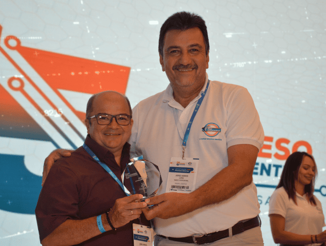 Mesa de trabajo 1 copia 6