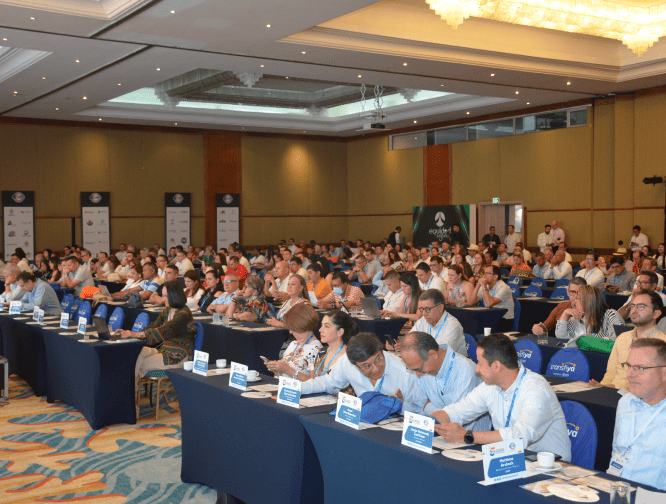 Mesa de trabajo 1 copia 8