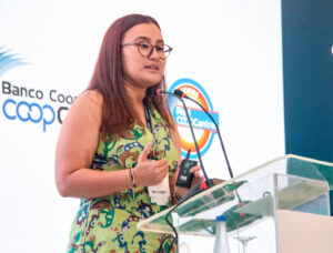 Mesa de trabajo 1 copia 112x-100