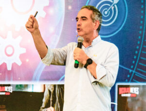 Mesa de trabajo 1 copia 132x-100