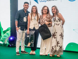 Mesa de trabajo 1 copia 212x-100