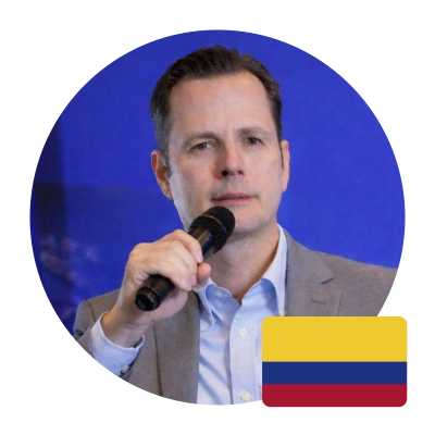 Roberto Cabrera Liévano @2x
